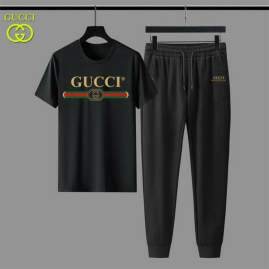 Picture of Gucci Shirt Pant Suits _SKUGucciM-5XL12yn11822056